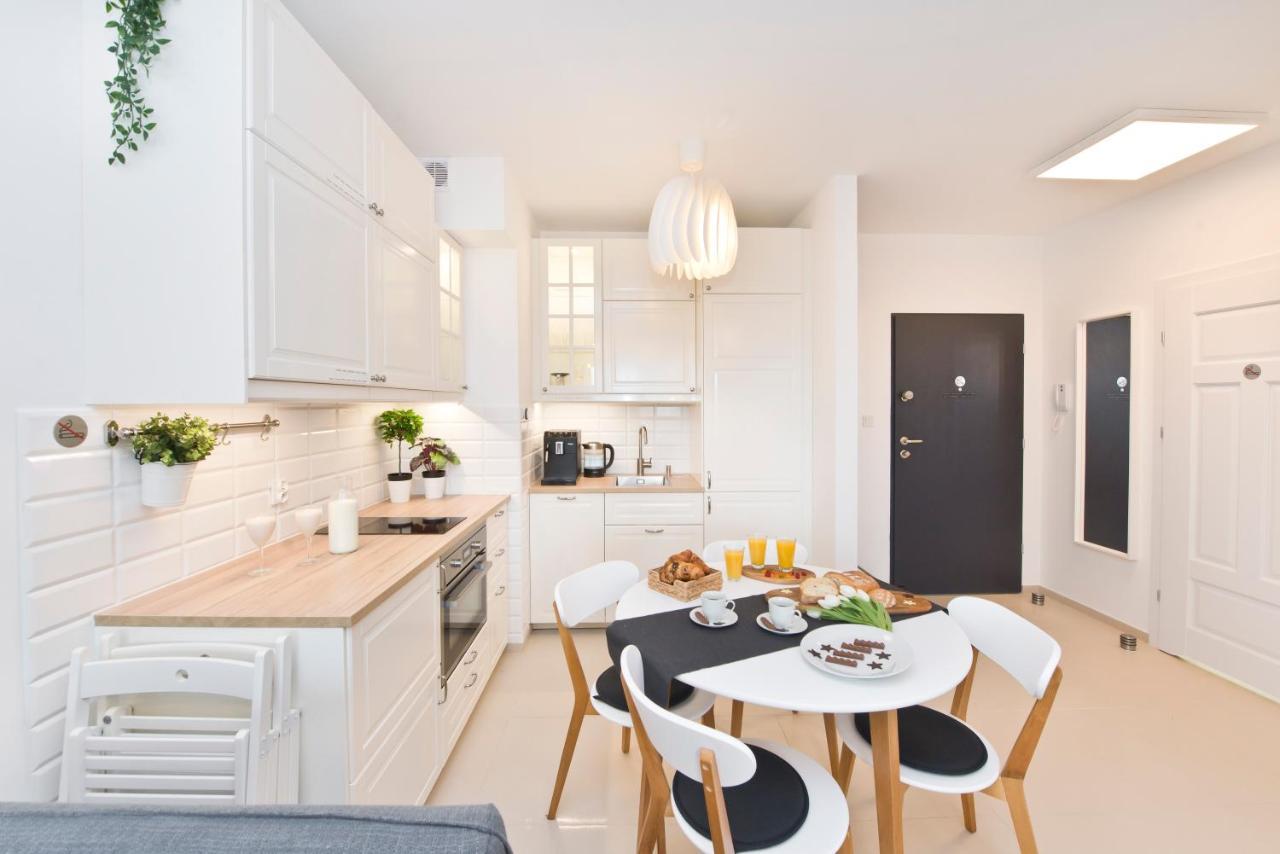 Love In Gdansk Aon Apartments Ngoại thất bức ảnh