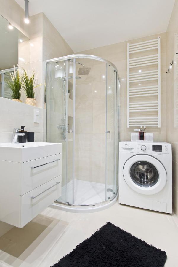 Love In Gdansk Aon Apartments Ngoại thất bức ảnh